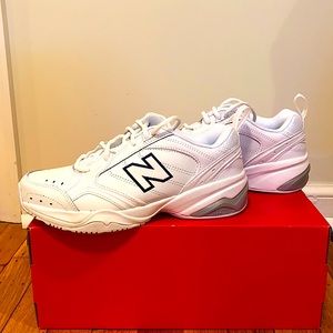 New Balance 624 - women’s sneakers